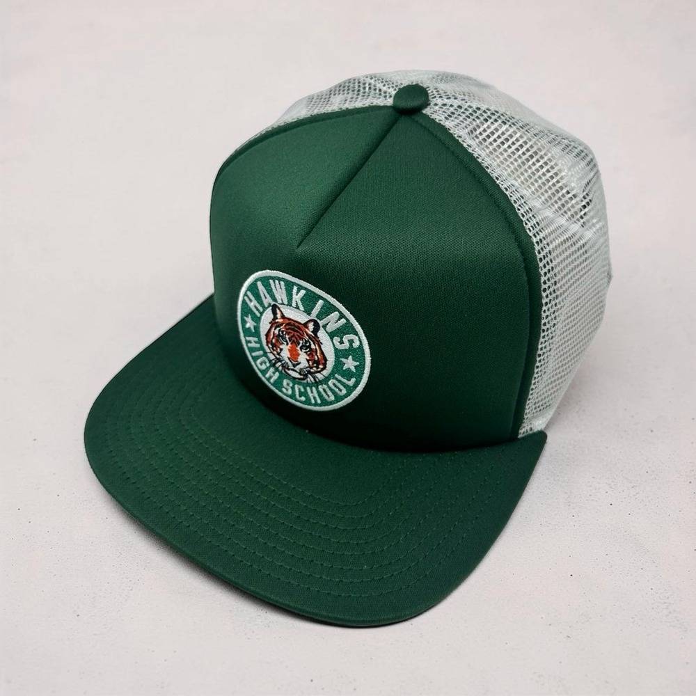 Nike x Stranger Things Hawkins High School Trucker Hat Snapback Green CQ8461-323 - Picture 4 of 13